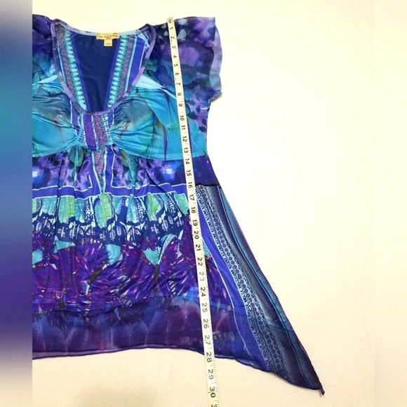 Live and let live Womens Top PM Petite Medium Blue Purple Butterfly Cap Sleeve - Picture 7 of 12